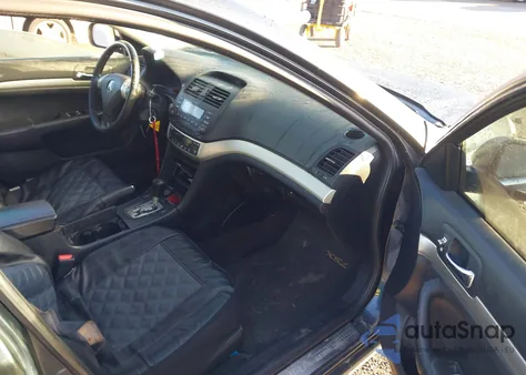 2004 Acura Tsx z USA, uszkodzony, nr VIN JH4CL96854C039174